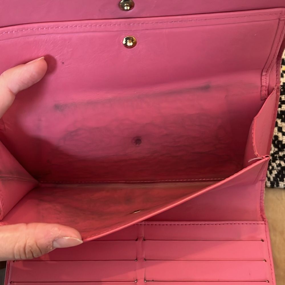 Louis Vuitton Pink Wallet - Picture 8 of 16